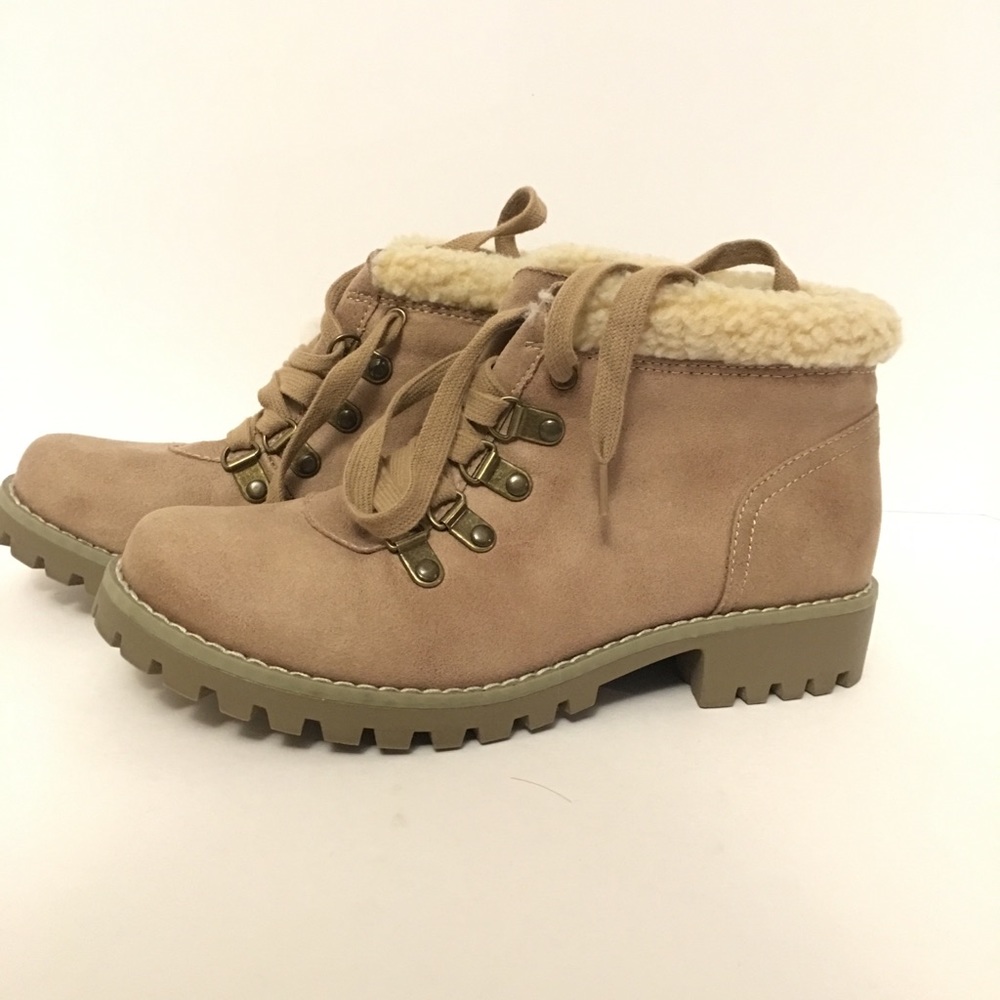 Cliffs by white mountain Paxley women’s Boots